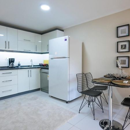 Excellent Flat Near Hadrian'S Gate Apartment Antalya Luaran gambar